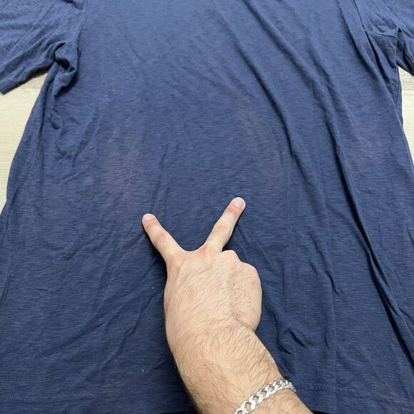 Travis Mathew Large T-Shirt Navy Blue Has Flaws Please Be Aware - Picture 2 of 4